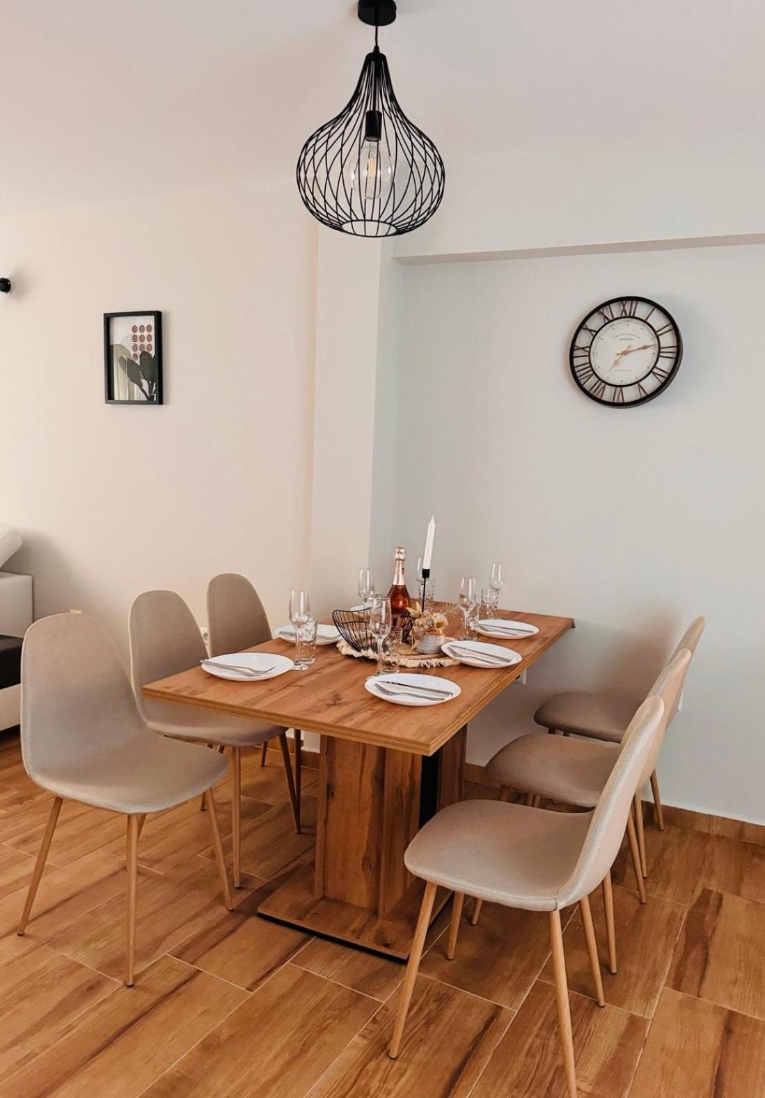 Goldy Central Beach Apartment With Private Garden Burgas Stad Buitenkant foto