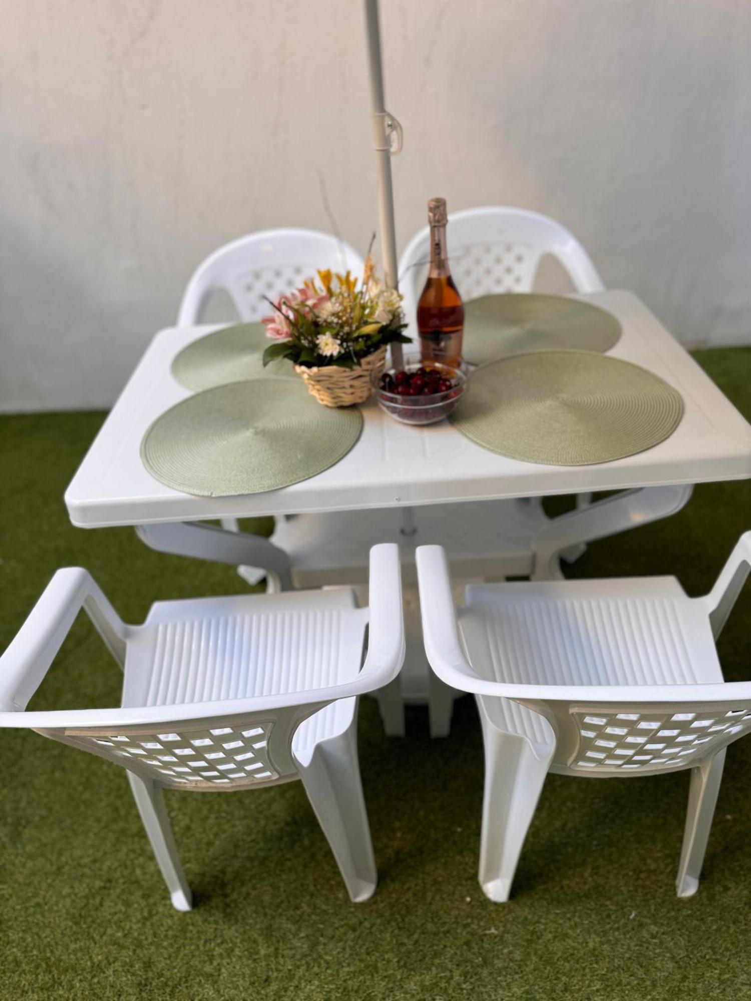 Goldy Central Beach Apartment With Private Garden Burgas Stad Buitenkant foto